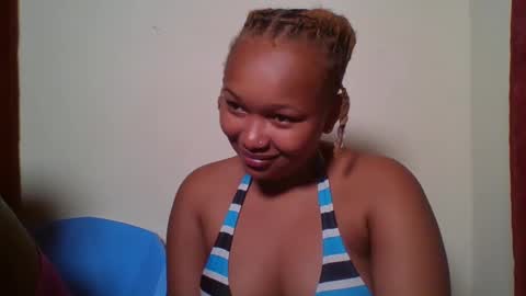 Snapshot of browny_candyz chatting on January 14, 2025, 12:14 pm Tracy online show from January 14, 2025, 12:14 pm