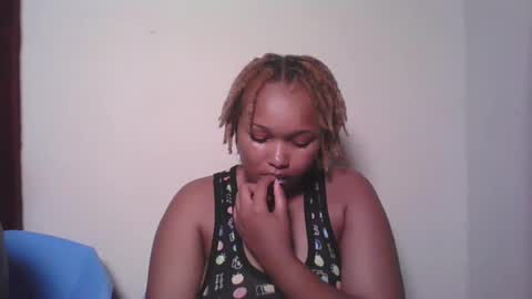 Snapshot of browny_candyz chatting on January 22, 2025, 3:51 pm Tracy online show from January 22, 2025, 3:51 pm