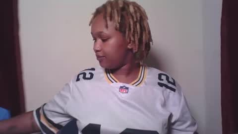 Snapshot of browny_candyz chatting on January 27, 2025, 4:22 pm Tracy online show from January 27, 2025, 4:22 pm