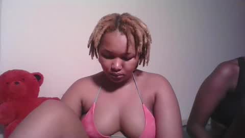 Snapshot of browny_candyz chatting on January 30, 2025, 2:16 am Tracy online show from January 30, 2025, 2:16 am