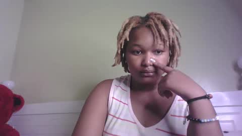 Snapshot of browny_candyz chatting on February 15, 2025, 11:39 am Tracy online show from February 15, 2025, 11:39 am