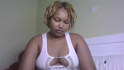 Snapshot of browny_candyz chatting on February 15, 2025, 8:33 pm Tracy online show from February 15, 2025, 8:33 pm