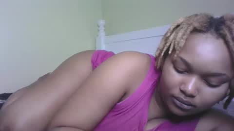 Snapshot of browny_candyz chatting on February 22, 2025, 9:56 am Tracy online show from February 22, 2025, 9:56 am