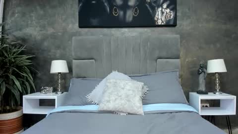 Bruce Hans online show from October 21, 2025, 12:06 pm