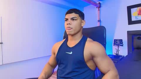 bruce_stroud online show from October 6, 2025, 5:16 am