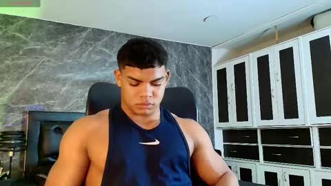 bruce_stroud online show from November 11, 2025, 3:17 am