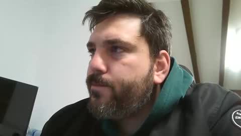 Snapshot of bruce_wayne34 chatting on December 29, 2024, 6:14 am Bruce Wayne online show from December 29, 2024, 6:14 am