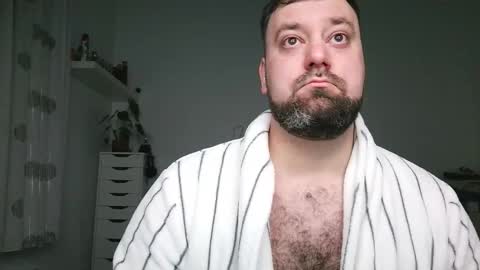 Snapshot of brucemf chatting on October 23, 2025, 8:51 pm Bruce online show from October 23, 2025, 8:51 pm