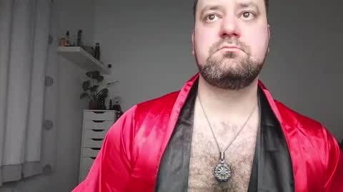 Snapshot of brucemf chatting on December 16, 2025, 4:56 pm Bruce online show from December 16, 2025, 4:56 pm