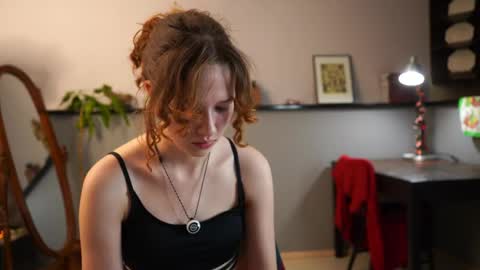 Tess online show from April 30, 2026, 3:51 pm