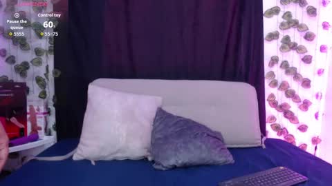 Snapshot of brunaroyale chatting on February 11, 2026, 2:33 pm Bruna royale online show from February 11, 2026, 2:33 pm