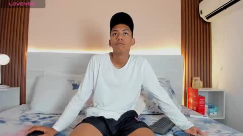 Luis online show from September 14, 2025, 3:38 am