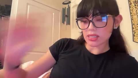 brunettefantasy4848 online show from April 2, 2026, 12:30 am