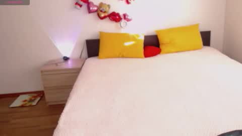 Snapshot of brunettgirl_ chatting on October 13, 2025, 5:07 am Ellis online show from October 13, 2025, 5:07 am