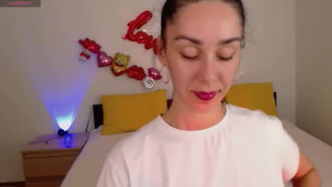 Snapshot of brunettgirl_ chatting on October 16, 2025, 6:20 pm Ellis online show from October 16, 2025, 6:20 pm