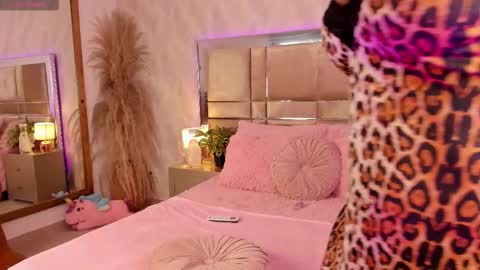 Snapshot of brunettklaryss chatting on October 2, 2025, 5:47 am Brenda online show from October 2, 2025, 5:47 am