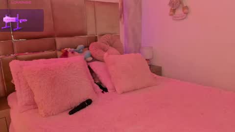 Brenda online show from February 1, 2026, 7:56 pm