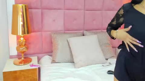 Snapshot of brunnygill chatting on March 5, 2025, 9:59 pm Brunny Gill online show from March 5, 2025, 9:59 pm