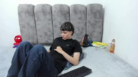 Bruno Cruz online show from June 13, 2026, 2:31 am