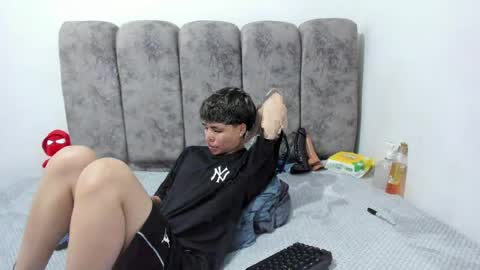 Bruno Cruz online show from June 14, 2026, 2:24 am