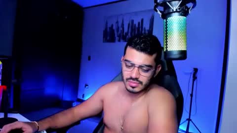 Snapshot of bruno_diaz31 chatting on February 11, 2025, 4:33 am Bruno online show from February 11, 2025, 4:33 am