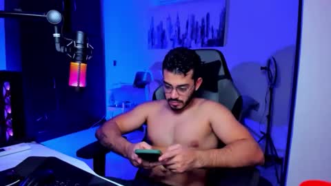 Bruno online show from December 18, 2025, 3:34 am