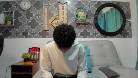 bruno_snow online show from March 22, 2026, 4:27 am