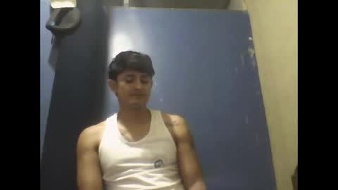Snapshot of brunohot30 chatting on September 17, 2025, 1:35 pm brunohot30 online show from September 17, 2025, 1:35 pm