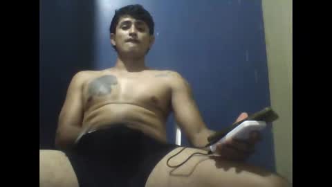 Snapshot of brunohot30 chatting on October 4, 2025, 9:24 pm brunohot30 online show from October 4, 2025, 9:24 pm