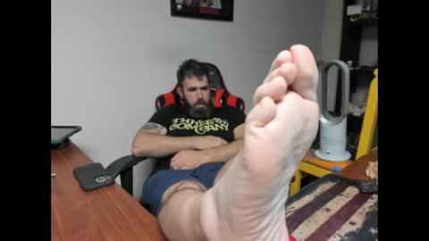 BRUTALMASTER1983 online show from November 11, 2025, 5:51 am