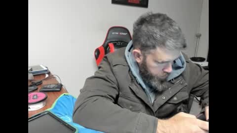 BRUTALMASTER1983 online show from November 21, 2025, 7:12 pm