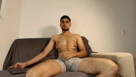 Snapshot of bry_alx chatting on May 6, 2026, 4:52 am bry_alx online show from May 6, 2026, 4:52 am