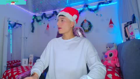 Snapshot of bryam_hot chatting on December 20, 2024, 1:36 am BRYAM INDEPENDENT MODEL online show from December 20, 2024, 1:36 am