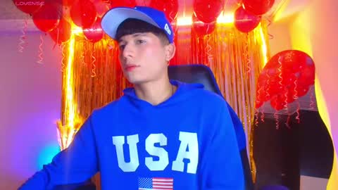 Snapshot of bryam_hot chatting on September 10, 2025, 1:16 am BRYAM INDEPENDENT MODEL online show from September 10, 2025, 1:16 am