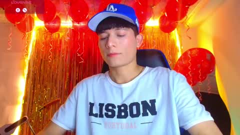 Snapshot of bryam_hot chatting on September 19, 2025, 1:07 am BRYAM INDEPENDENT MODEL online show from September 19, 2025, 1:07 am