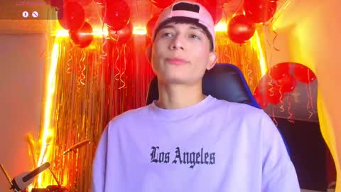 Snapshot of bryam_hot chatting on September 27, 2025, 1:10 am BRYAM INDEPENDENT MODEL online show from September 27, 2025, 1:10 am