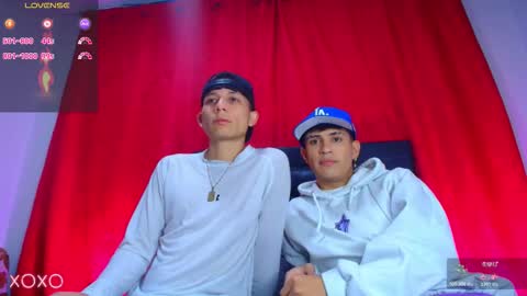 Snapshot of bryam_hot chatting on November 14, 2025, 1:04 am BRYAM INDEPENDENT MODEL online show from November 14, 2025, 1:04 am