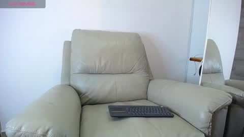 Snapshot of bryan_oficials chatting on February 12, 2025, 3:51 am bryan_oficials online show from February 12, 2025, 3:51 am