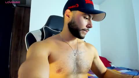 Snapshot of bryan_oficials chatting on October 3, 2025, 2:41 am bryan_oficials online show from October 3, 2025, 2:41 am