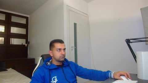 BryceReign online show from April 25, 2026, 4:37 am