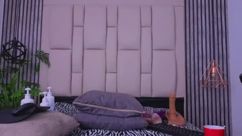 Snapshot of bryonycute chatting on June 24, 2026, 12:04 pm BRYONY online show from June 24, 2026, 12:04 pm