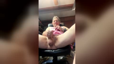 bshomey online show from December 5, 2025, 12:36 pm