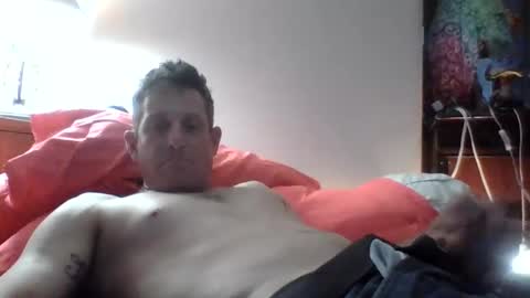 Snapshot of btownstud chatting on April 28, 2026, 2:21 am btownstud online show from April 28, 2026, 2:21 am