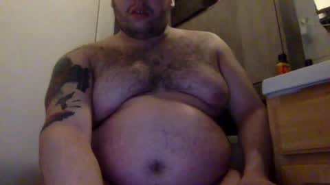 Snapshot of bttmchub98 chatting on January 19, 2025, 10:28 pm bttmchub98 online show from January 19, 2025, 10:28 pm