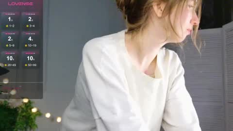 bubble_kiss online show from April 8, 2026, 5:13 pm