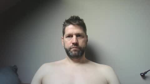 bubblebee1982 online show from April 6, 2026, 6:03 am