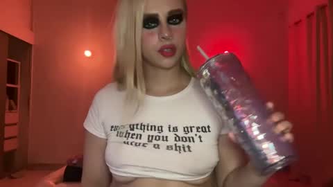 Snapshot of bubblebut11 chatting on September 12, 2025, 4:45 am Isabella but call me isa online show from September 12, 2025, 4:45 am