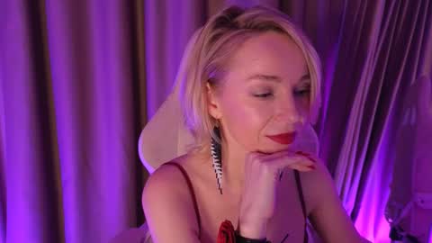 bubbling_crush online show from March 9, 2025, 12:21 am