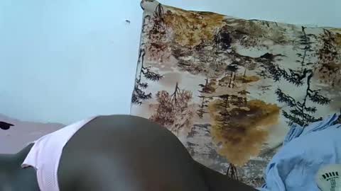 bubbly online show from September 14, 2025, 11:37 pm