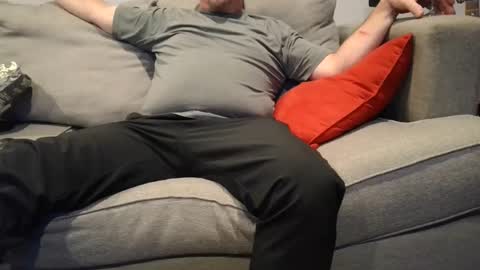 Snapshot of buck_camstar chatting on November 20, 2025, 8:14 am Buck online show from November 20, 2025, 8:14 am